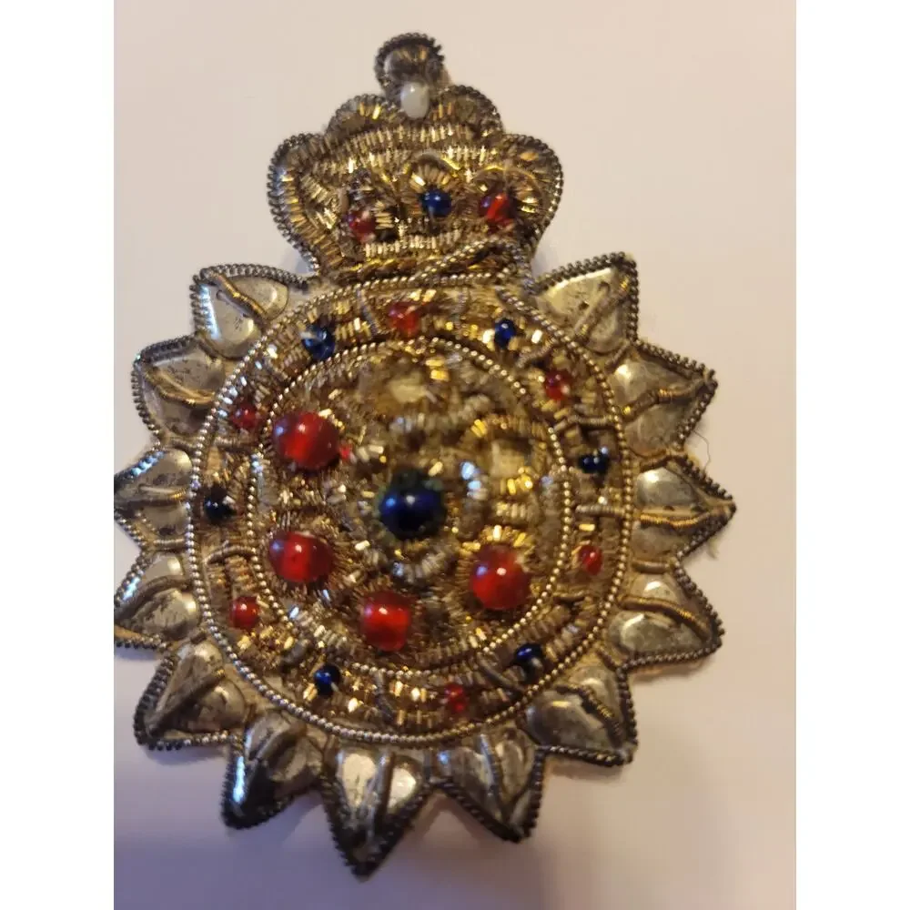 Vintage Embroidered Crown Sun Brooch, Poured‎ Glass, Miriam Haskell Style Brooch